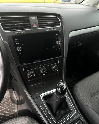Volkswagen Golf cena 51900 przebieg: 155000, rok produkcji 2018 z Radzymin małe 154